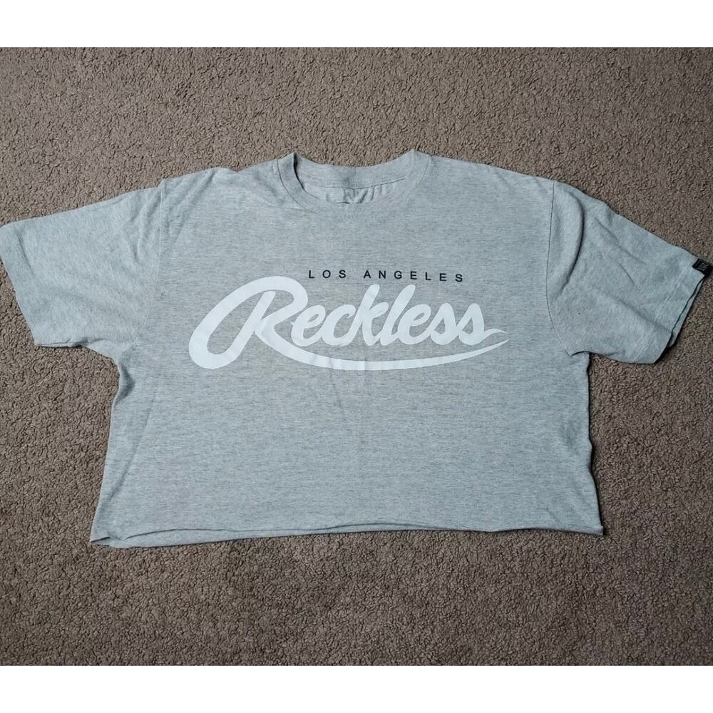 Junior's Medium Young & Reckless Los Angeles Gray Crop Top